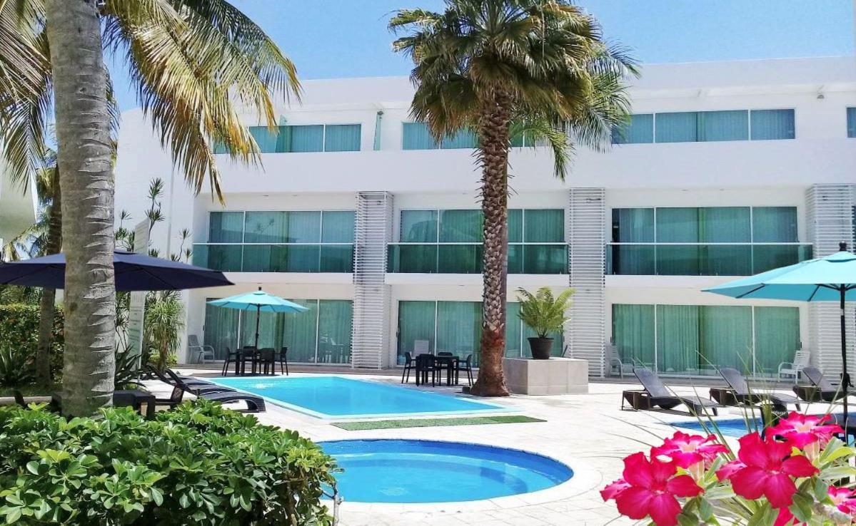 Hotel Los Cocos Chetumal Exterior foto