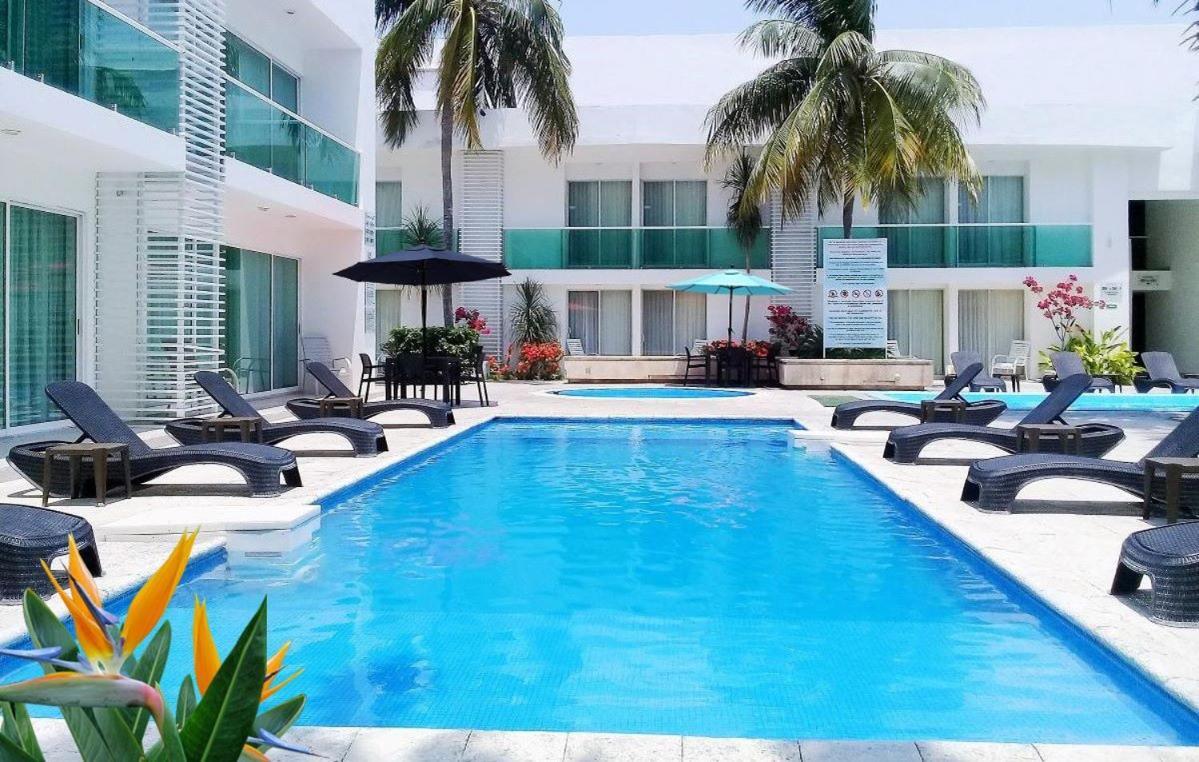 Hotel Los Cocos Chetumal Exterior foto